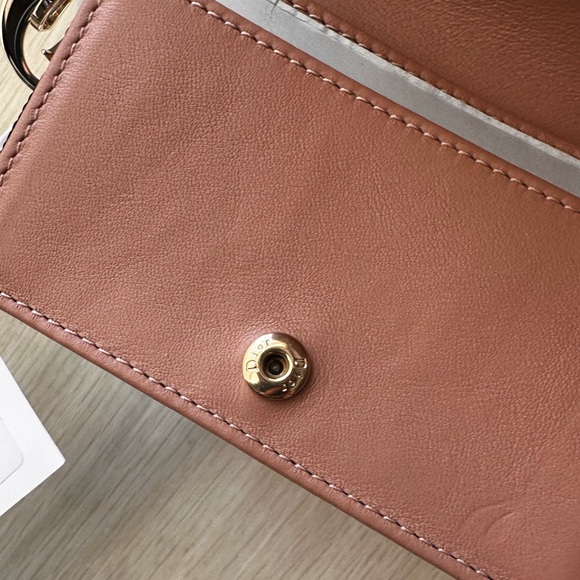 Dior Wallet 🤎 - Picture 9 of 11